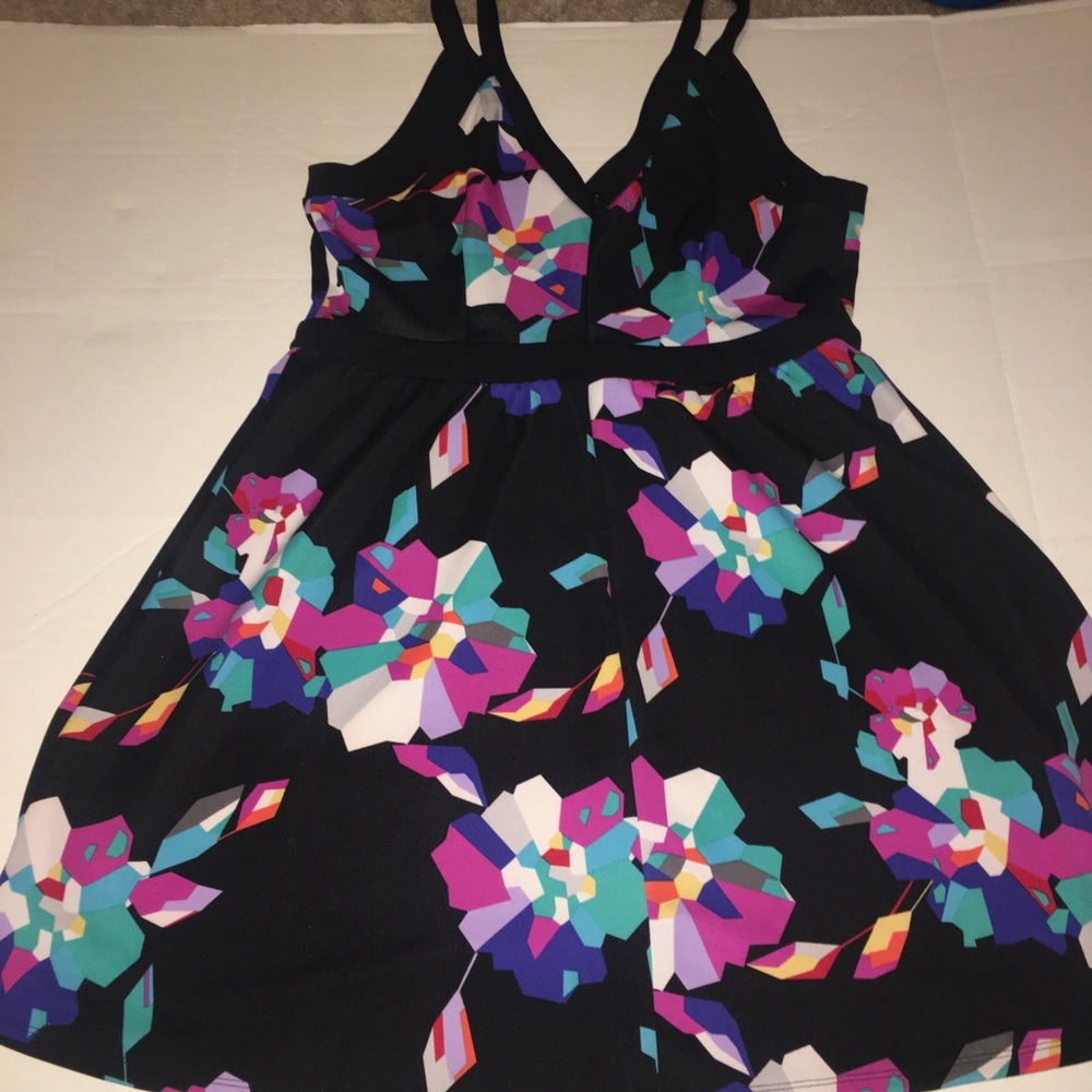 Nicole Miller flirty colorful A line tank dress - Picture 3 of 5